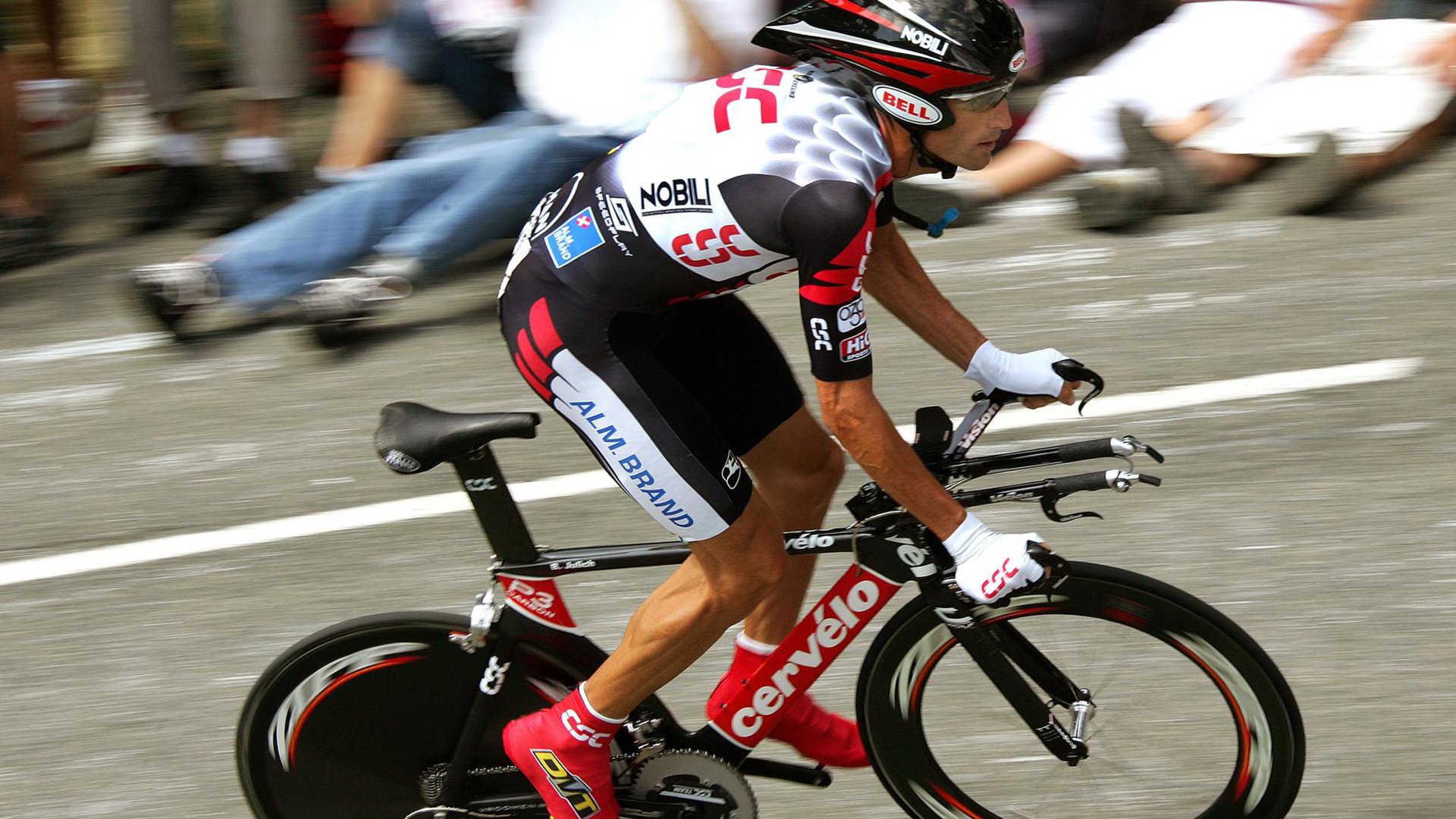 瑞·弗兰：他凭借出色的防守反应和敏锐的进攻嗅觉，总能在关键时刻做出决定性贡献